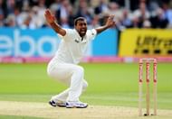 प्रवीण कुमार लाल गेंद के साथ सफल नहीं हुए